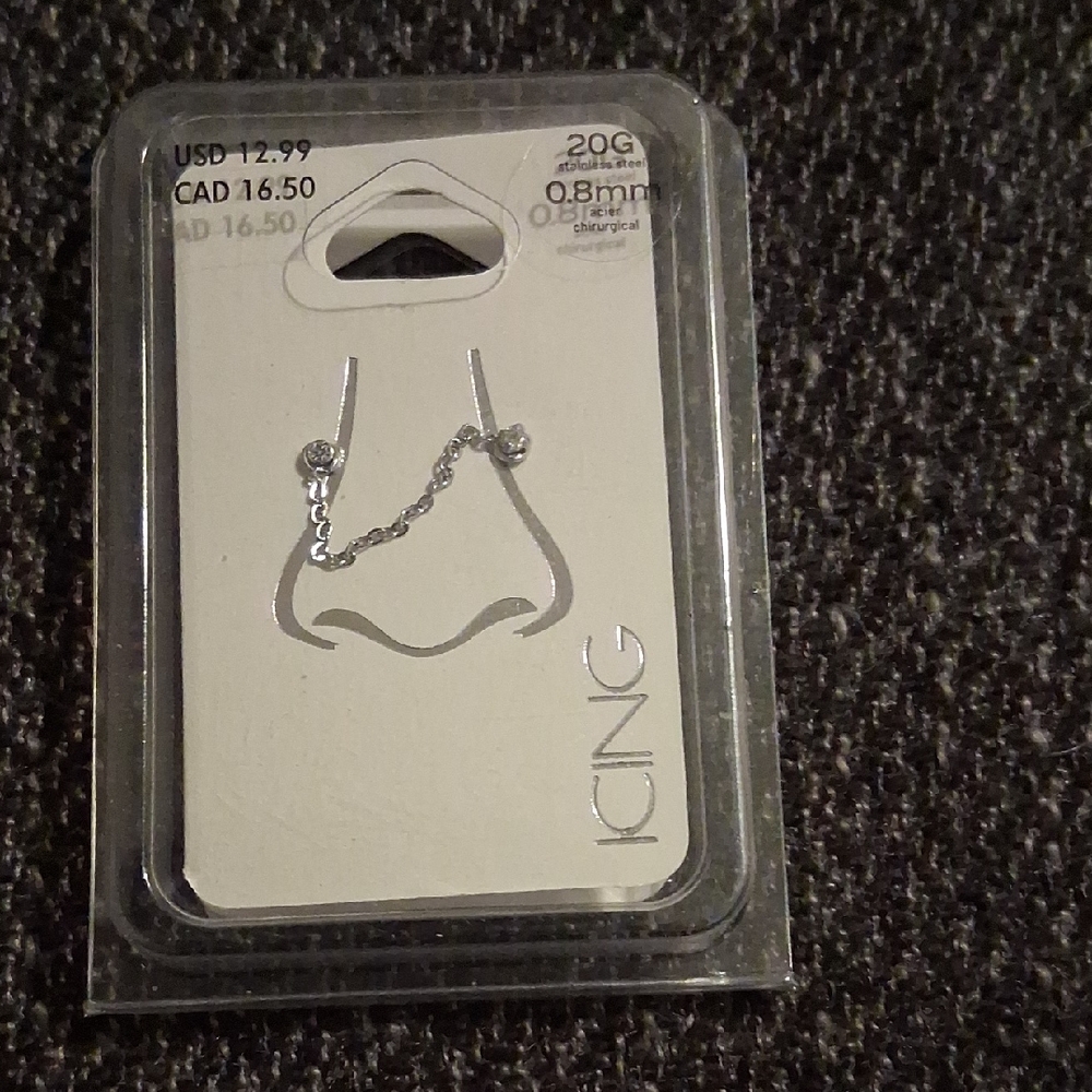 Icing Elegant Silver Nose Chain